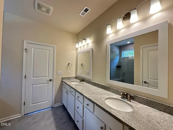 $2,300 | 5725 Agrinio Way, Raleigh, NC 27603