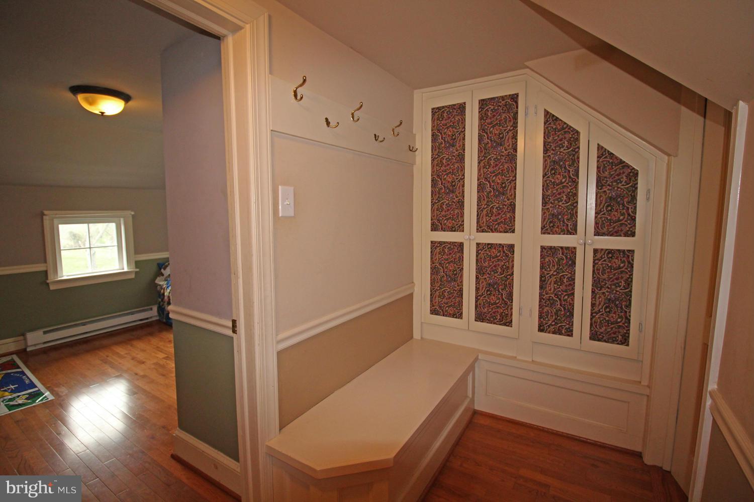 17319 Spielman Road Fairplay, MD 21733 - Photo 14 of 22 Upstairs hall way storage
