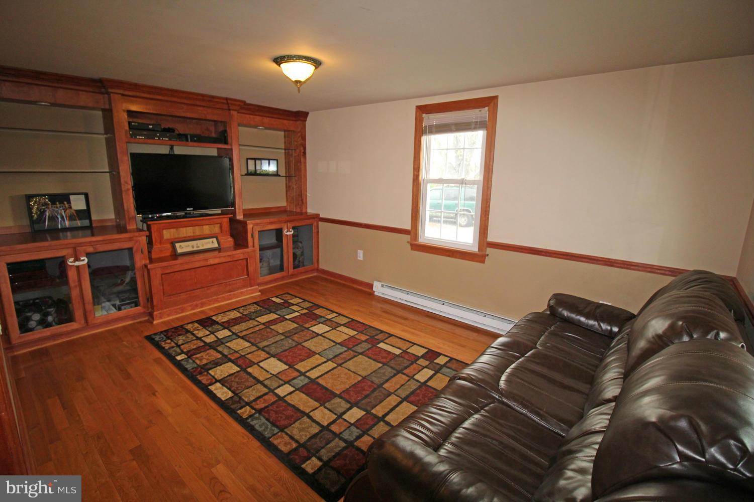 17319 Spielman Road Fairplay, MD 21733 - Photo 6 of 22 Family Room