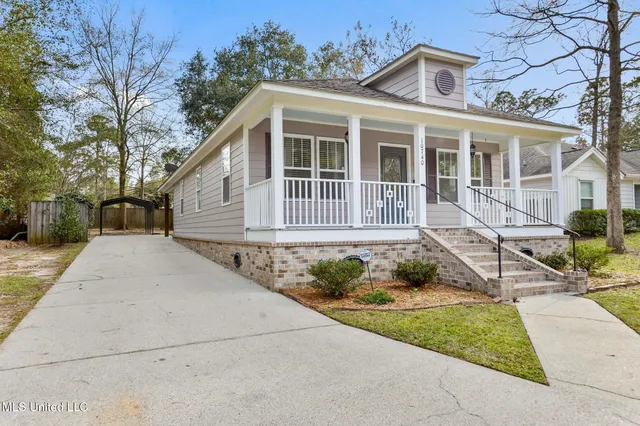 $199,000 | 10740 Lilinoe Way, Diamondhead, MS 39525