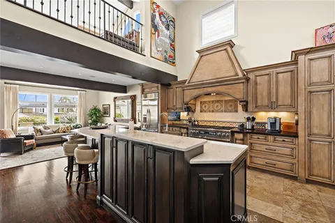 $2,999,000 | 159 Angelo Walk, Long Beach, CA 90803