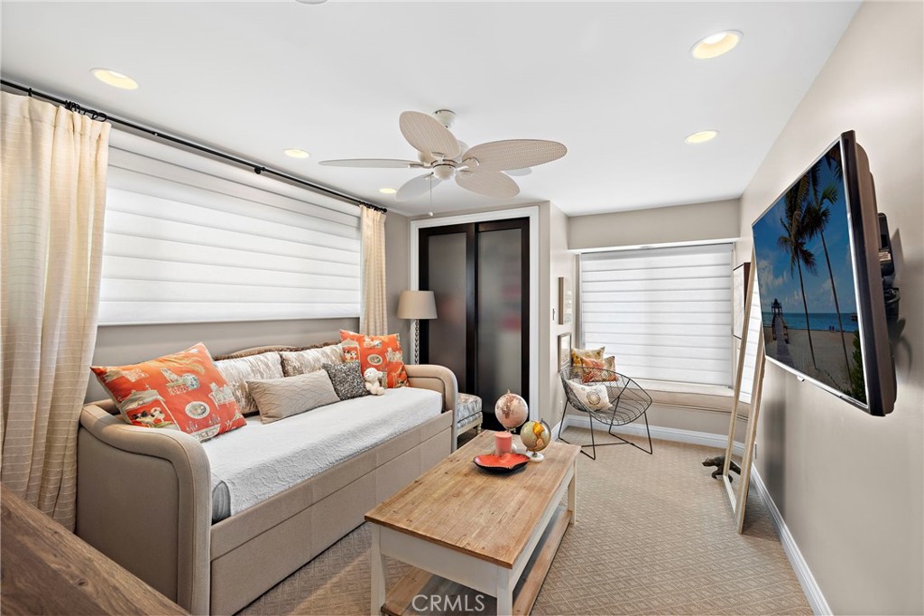 159 Angelo Walk Long Beach, CA 90803 - Photo 26 of 36