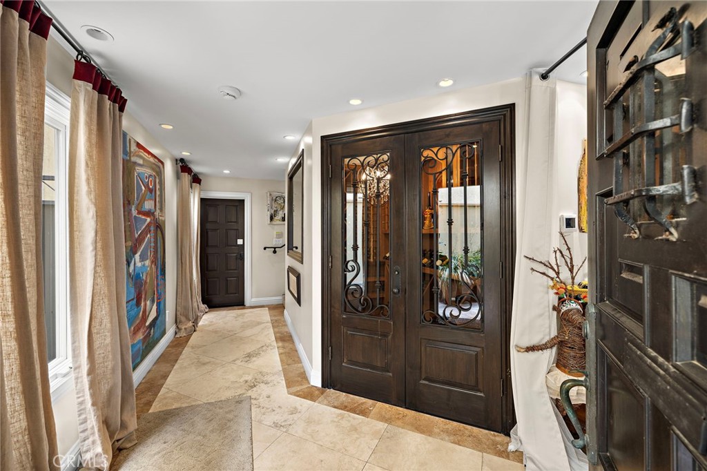 159 Angelo Walk Long Beach, CA 90803 - Photo 6 of 35