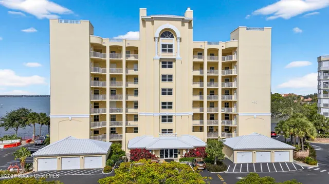 $495,000 | 490 Sail Lane, Unit 301, Merritt Island, FL 32953