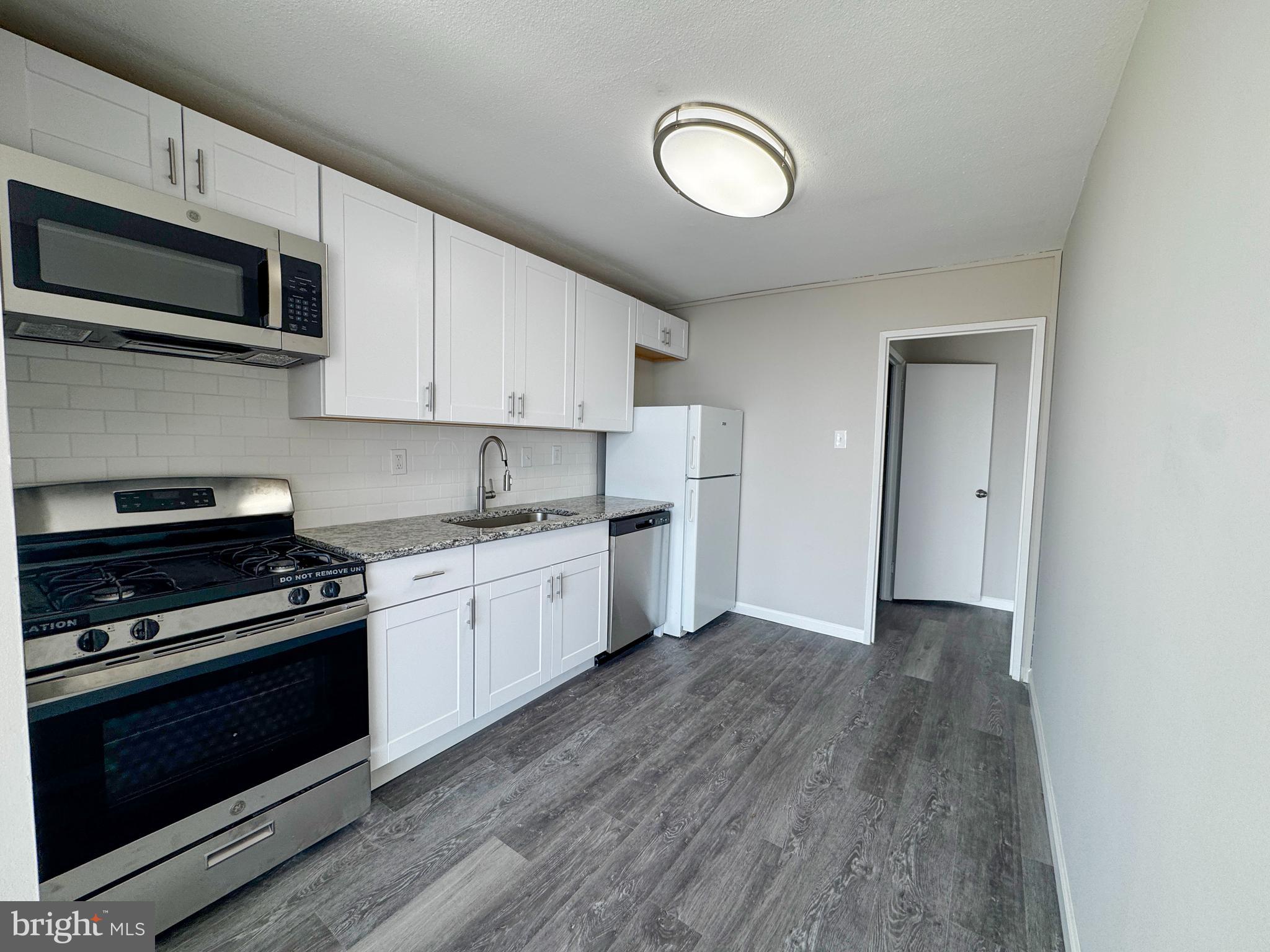 3900 West Ford Road, Unit 14L Philadelphia, PA 19131 - Photo 11 of 23