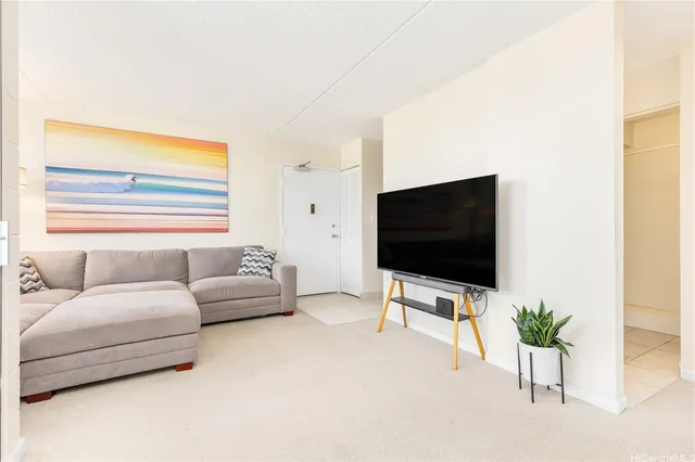 $330,000 | 1624 Dole Street, Unit 1001, Honolulu, HI 96822