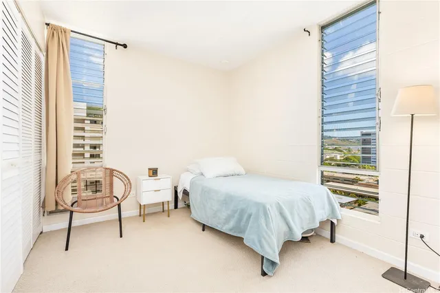 $330,000 | 1624 Dole Street, Unit 1001, Honolulu, HI 96822