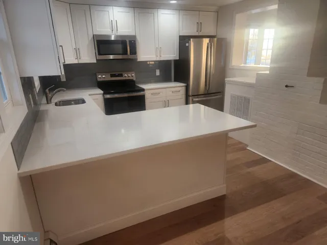 $374,900 | 47 Strawberry Lane, Levittown, PA 19055