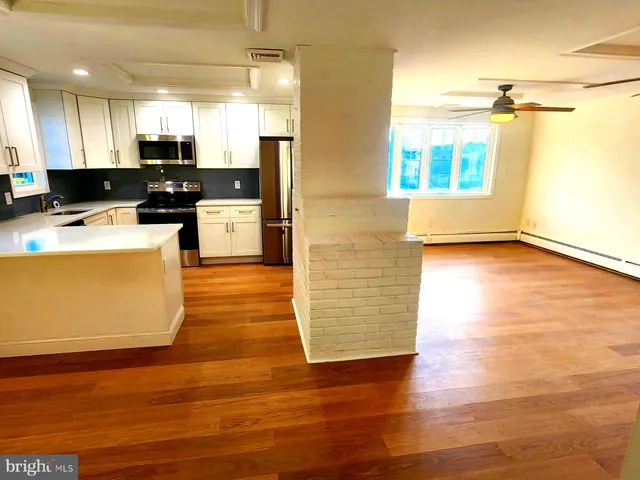 $374,900 | 47 Strawberry Lane, Levittown, PA 19055