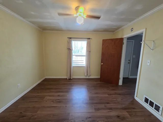 $82,500 | 710 South Main Street, Harrisburg, IL 62946