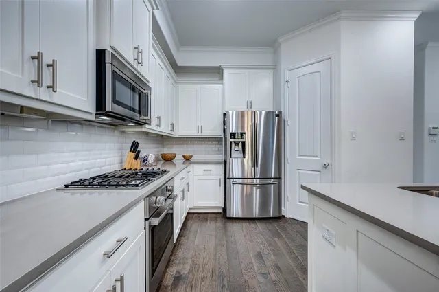 $4,200 | 1208 Peden Street, Houston, TX 77006