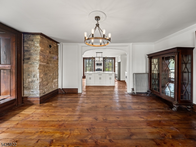 23 East Mill Road Long Valley, NJ 07853 - Photo 12 of 49