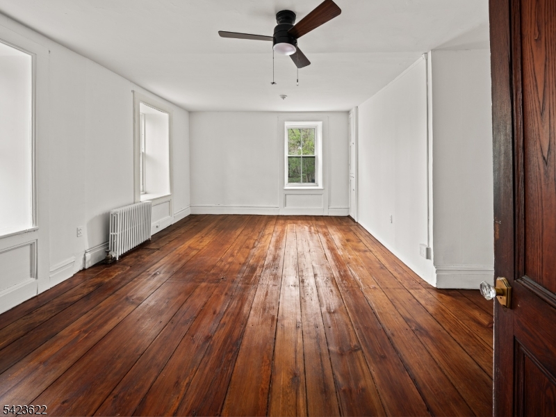 23 East Mill Road Long Valley, NJ 07853 - Photo 18 of 49