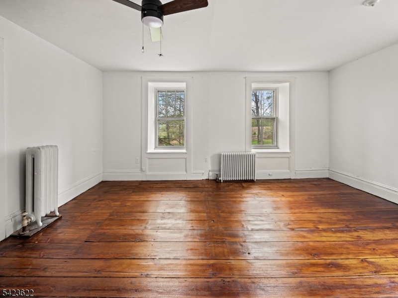 23 East Mill Road Long Valley, NJ 07853 - Photo 19 of 49