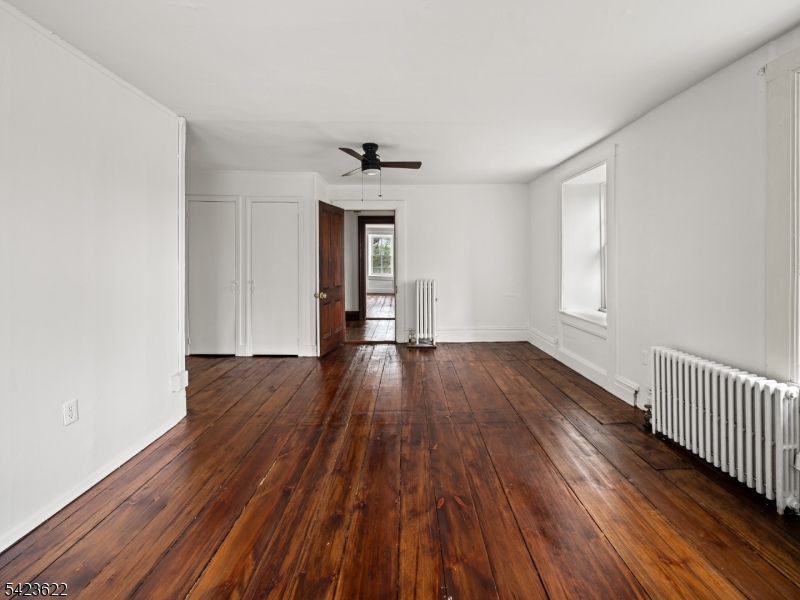 23 East Mill Road Long Valley, NJ 07853 - Photo 20 of 49