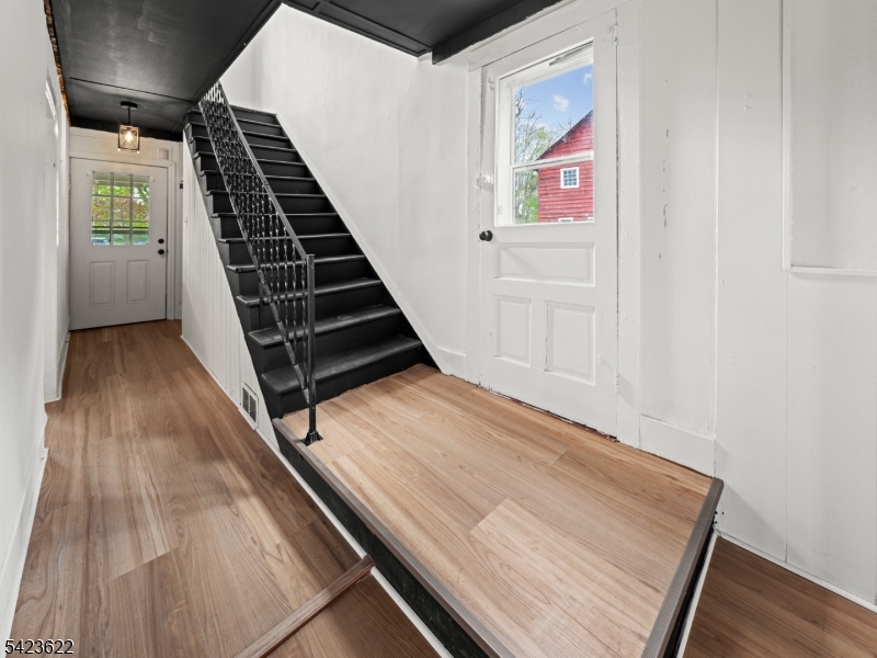 23 East Mill Road Long Valley, NJ 07853 - Photo 34 of 49