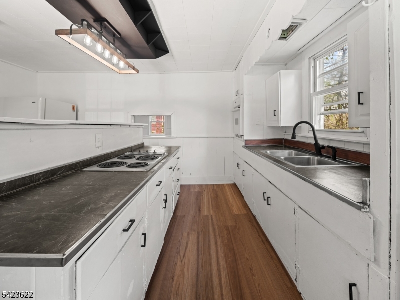 23 East Mill Road Long Valley, NJ 07853 - Photo 38 of 49