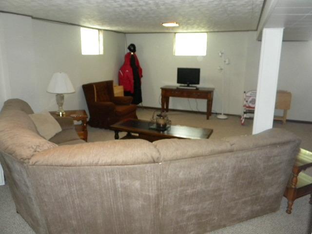 2826 Hampton Road South Columbus, OH 43232 - Photo 12 of 17 Gallery Image 12