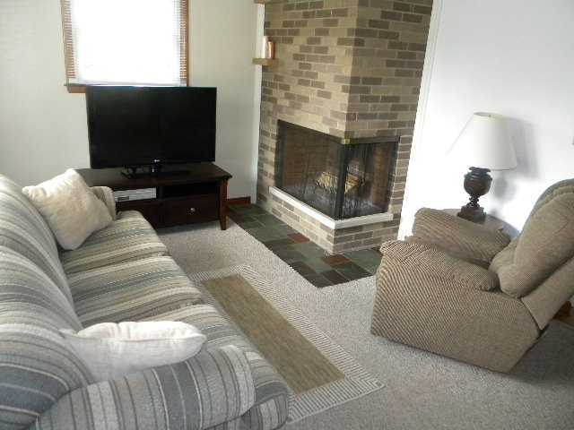 2826 Hampton Road South Columbus, OH 43232 - Photo 3 of 17 Gallery Image 3