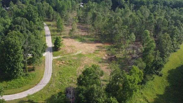 $179,999 | 150 Dogwood Lane, Leoma, TN 38468