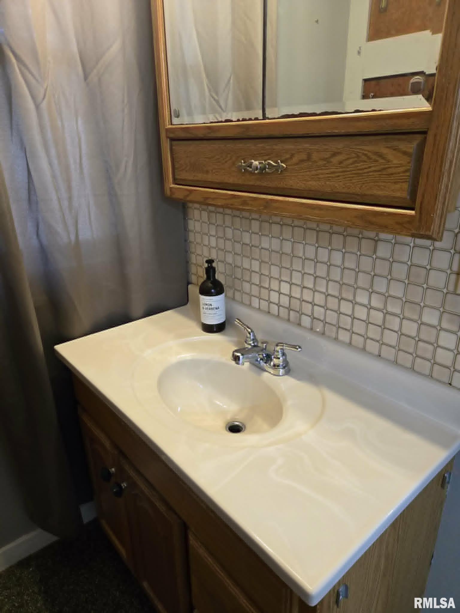202 West Myrtle Street Canton, IL 61520 - Photo 24 of 38