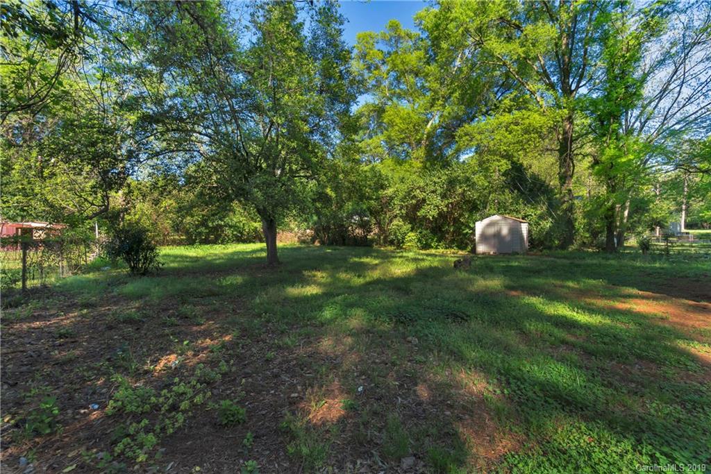 2633 Ashley Road Charlotte, NC 28208 - Photo 36 of 42 Gallery Image 36