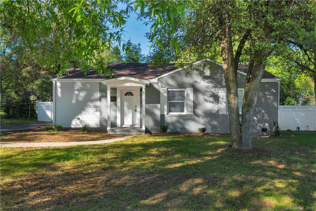 2633 Ashley Road Charlotte, NC 28208 - Photo 6 of 42 Gallery Image 6