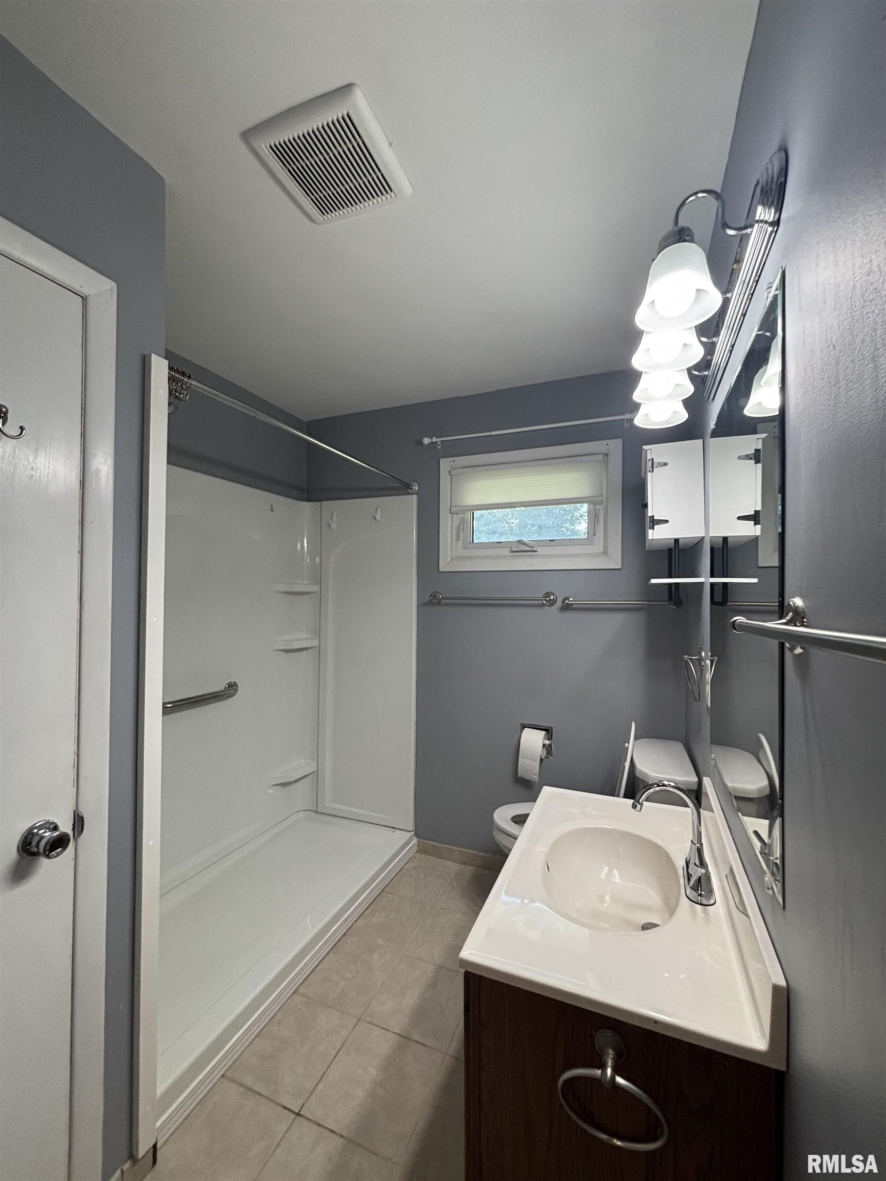 3605 Moorgate Drive Springfield, IL 62703 - Photo 9 of 22 Gallery Image 9