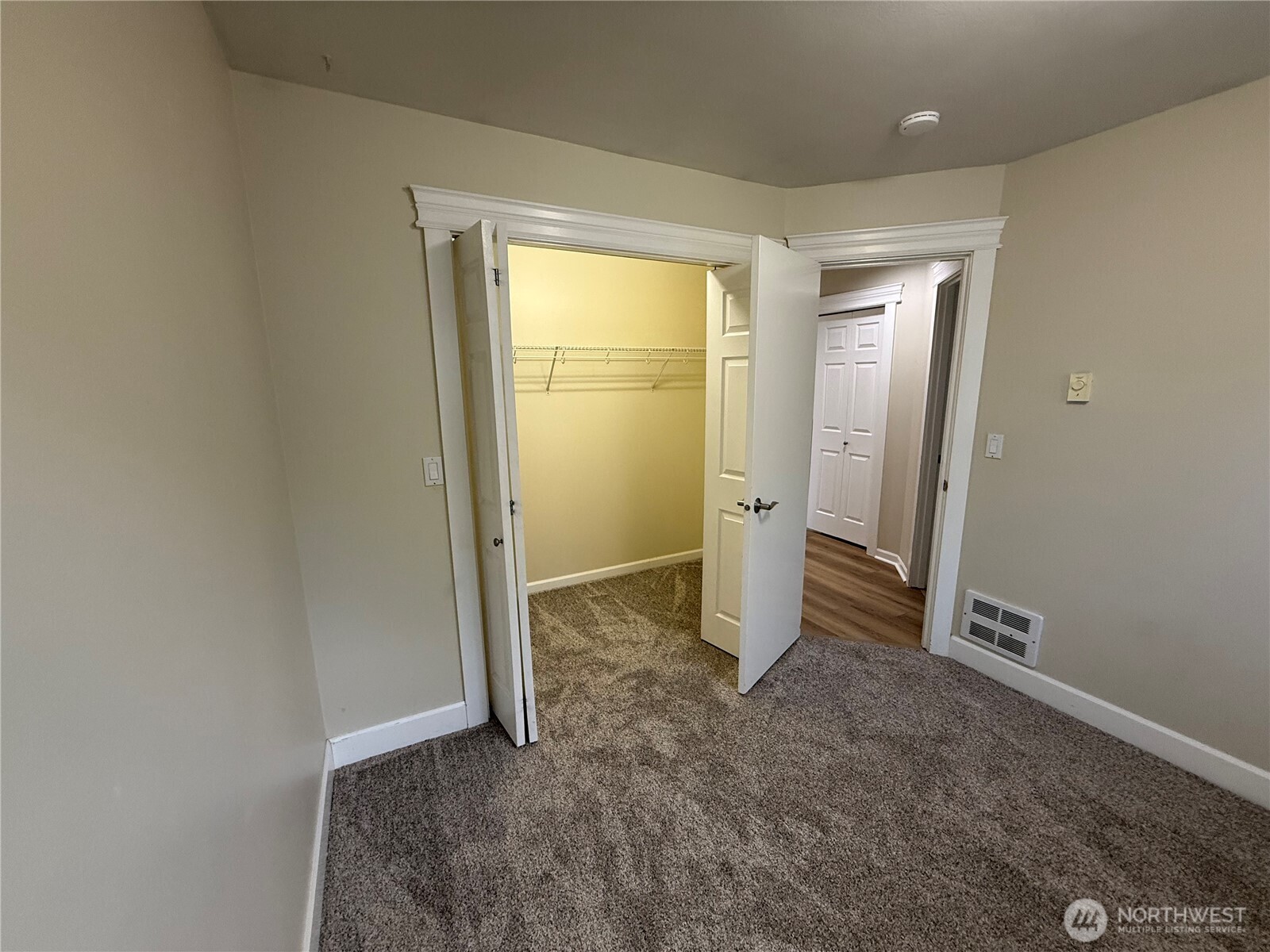 6222 Cady Road Everett, WA 98203 - Photo 15 of 26