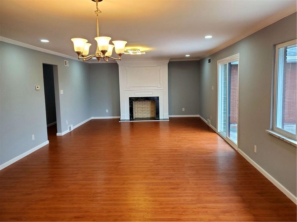 2504 Churchill Road Pittsburgh, PA 15235 - Photo 7 of 43 Gallery Image 7