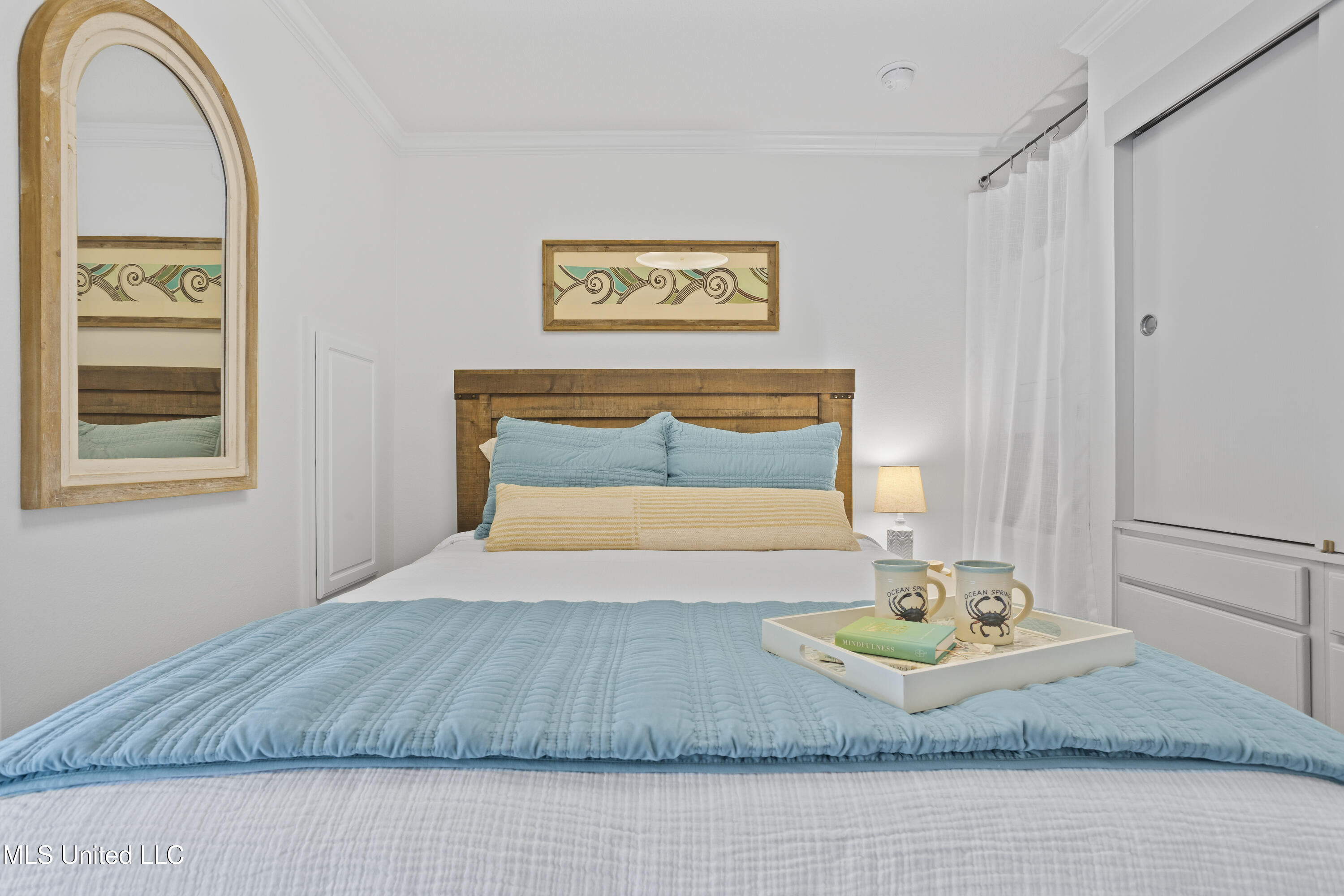 2207 Government Street, Unit 13 Ocean Springs, MS 39564 - Photo 14 of 23 Walter Anderson Art