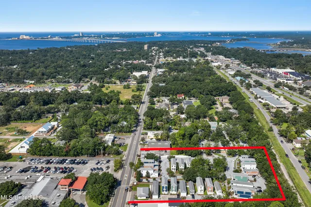 $239,500 | 2207 Government Street, Unit 13, Ocean Springs, MS 39564