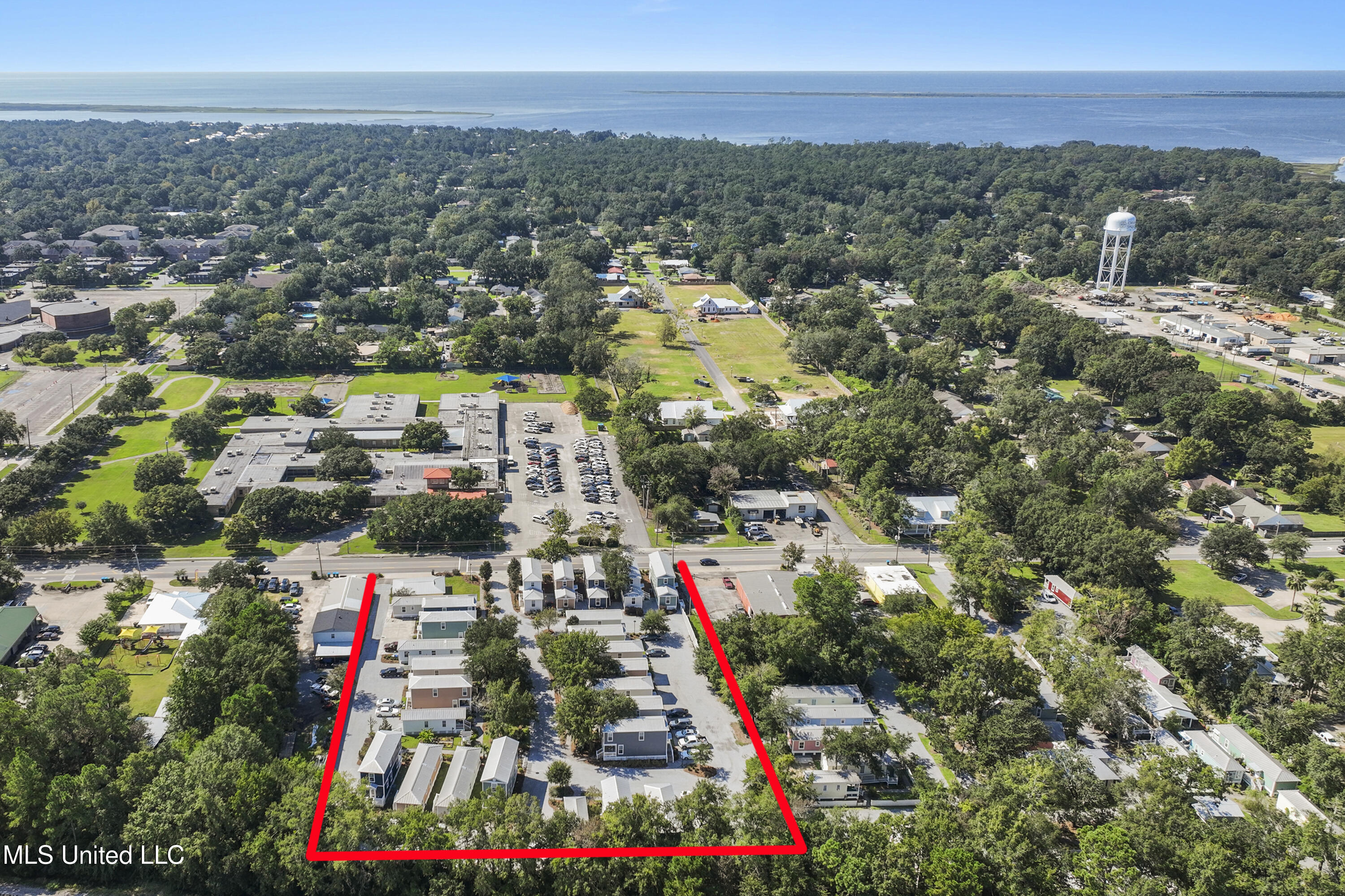 2207 Government Street, Unit 13 Ocean Springs, MS 39564 - Photo 21 of 23 Great community