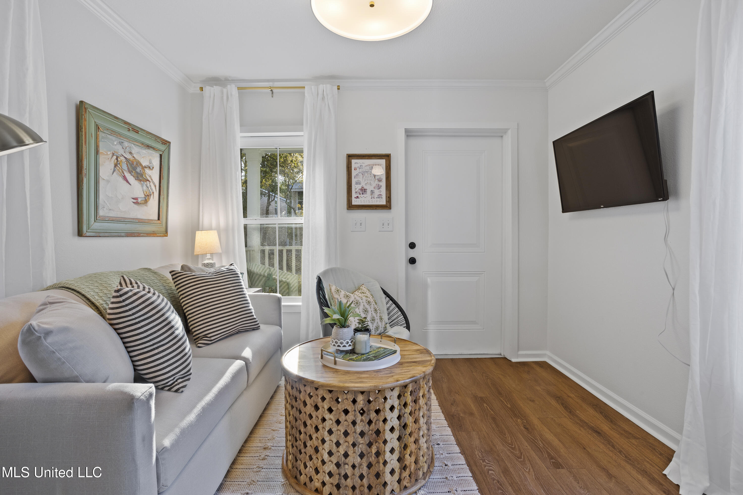 2207 Government Street, Unit 13 Ocean Springs, MS 39564 - Photo 7 of 23 Fully Furnished