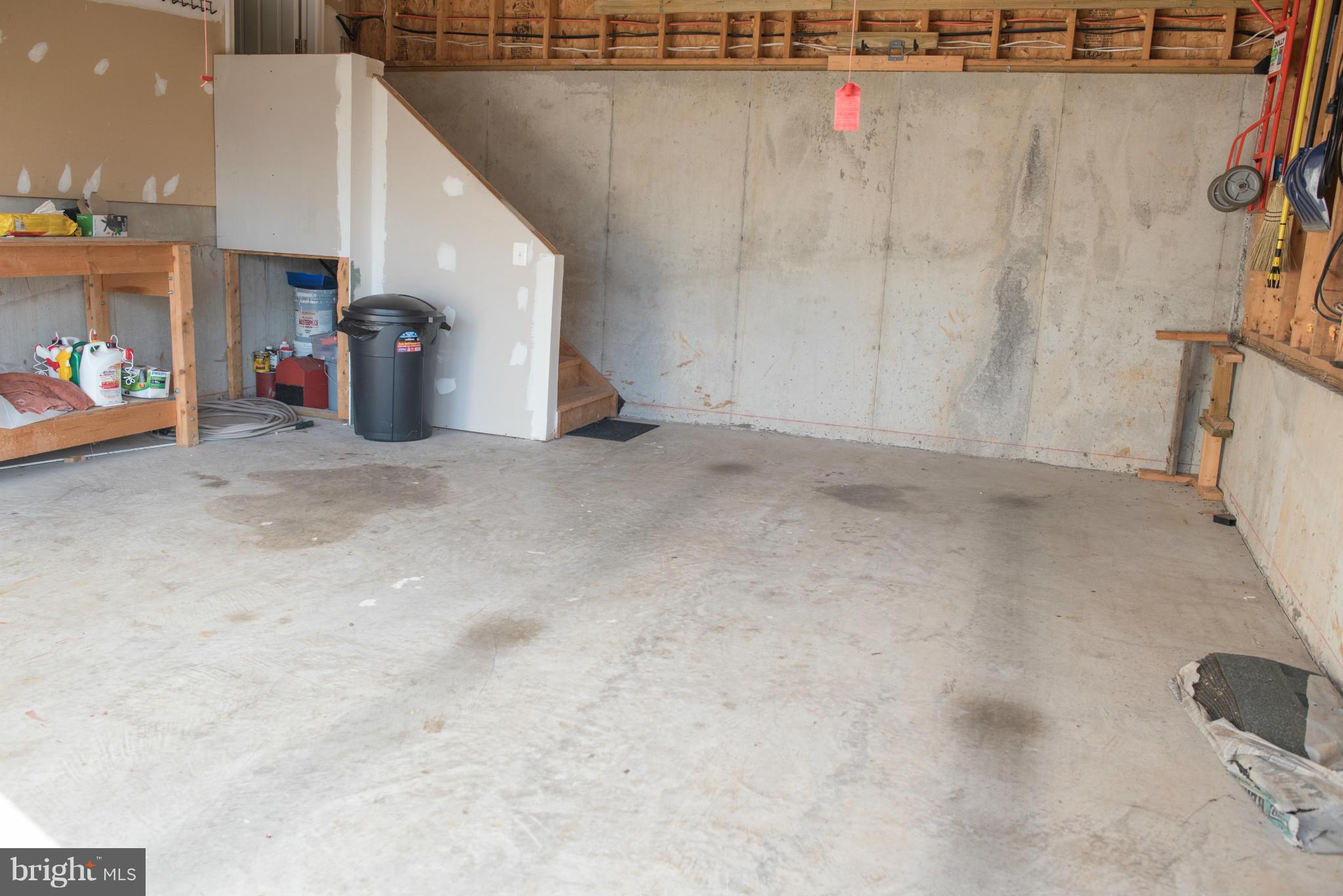 176 Wealthy Road Linden, VA 22642 - Photo 28 of 30 Garage