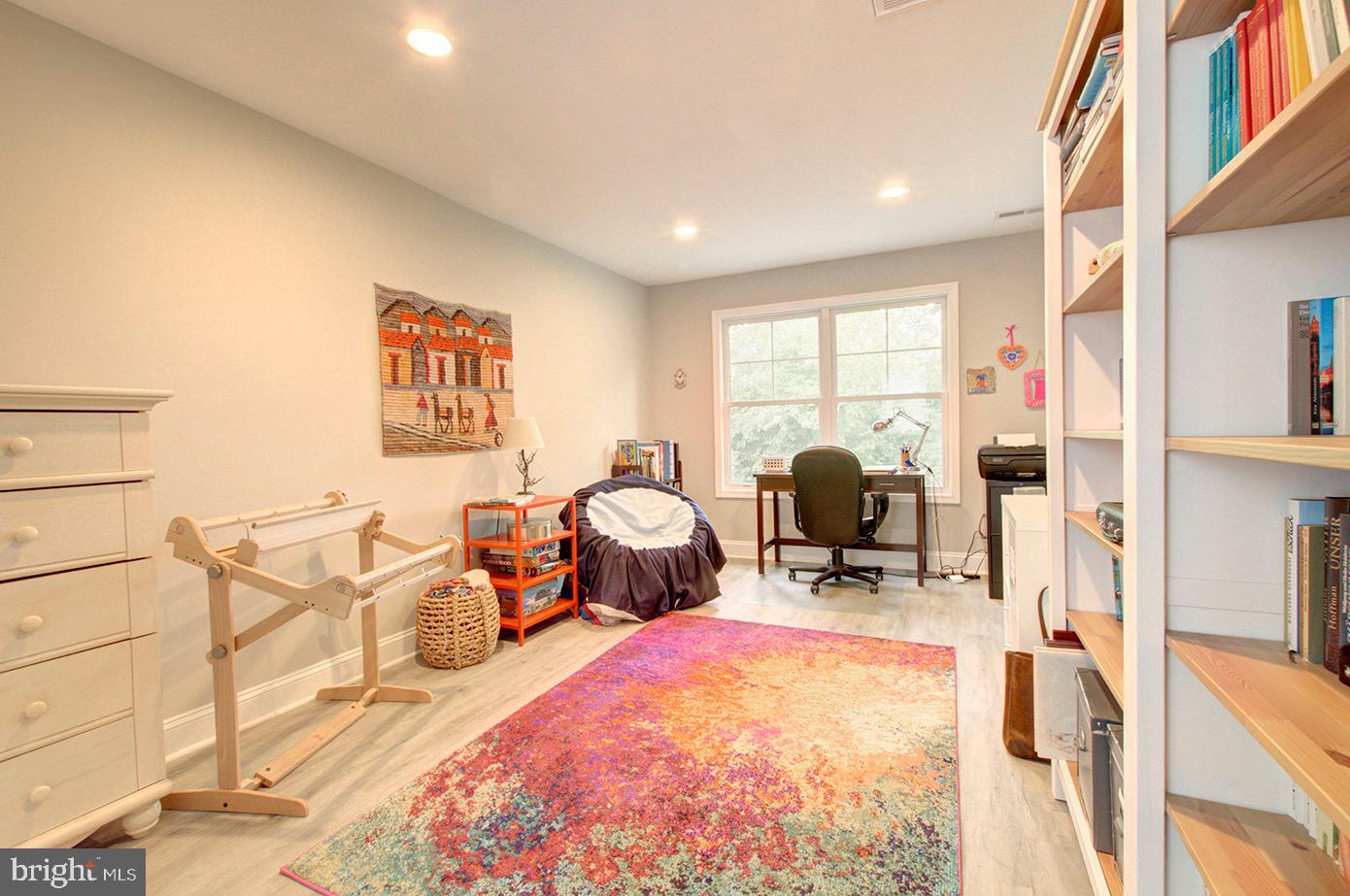337 Hawarden Road Springfield, PA 19064 - Photo 10 of 21 Family room with recessed lighting