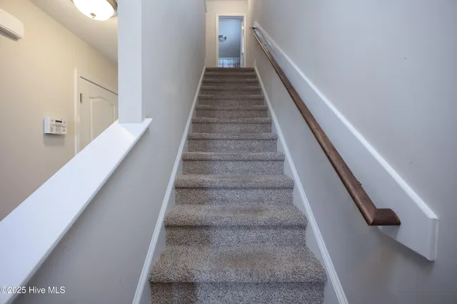 $309,900 | 21 Northgate Lane, Clinton, NC 28328