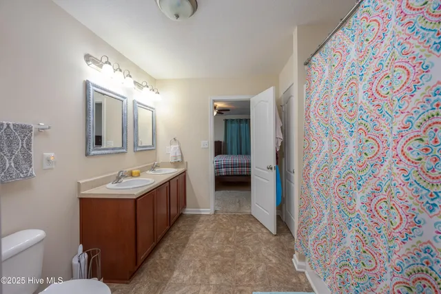 $309,900 | 21 Northgate Lane, Clinton, NC 28328