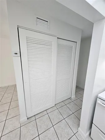 $1,690 | 1150 Northeast 17th Court, Unit 3, Fort Lauderdale, FL 33305