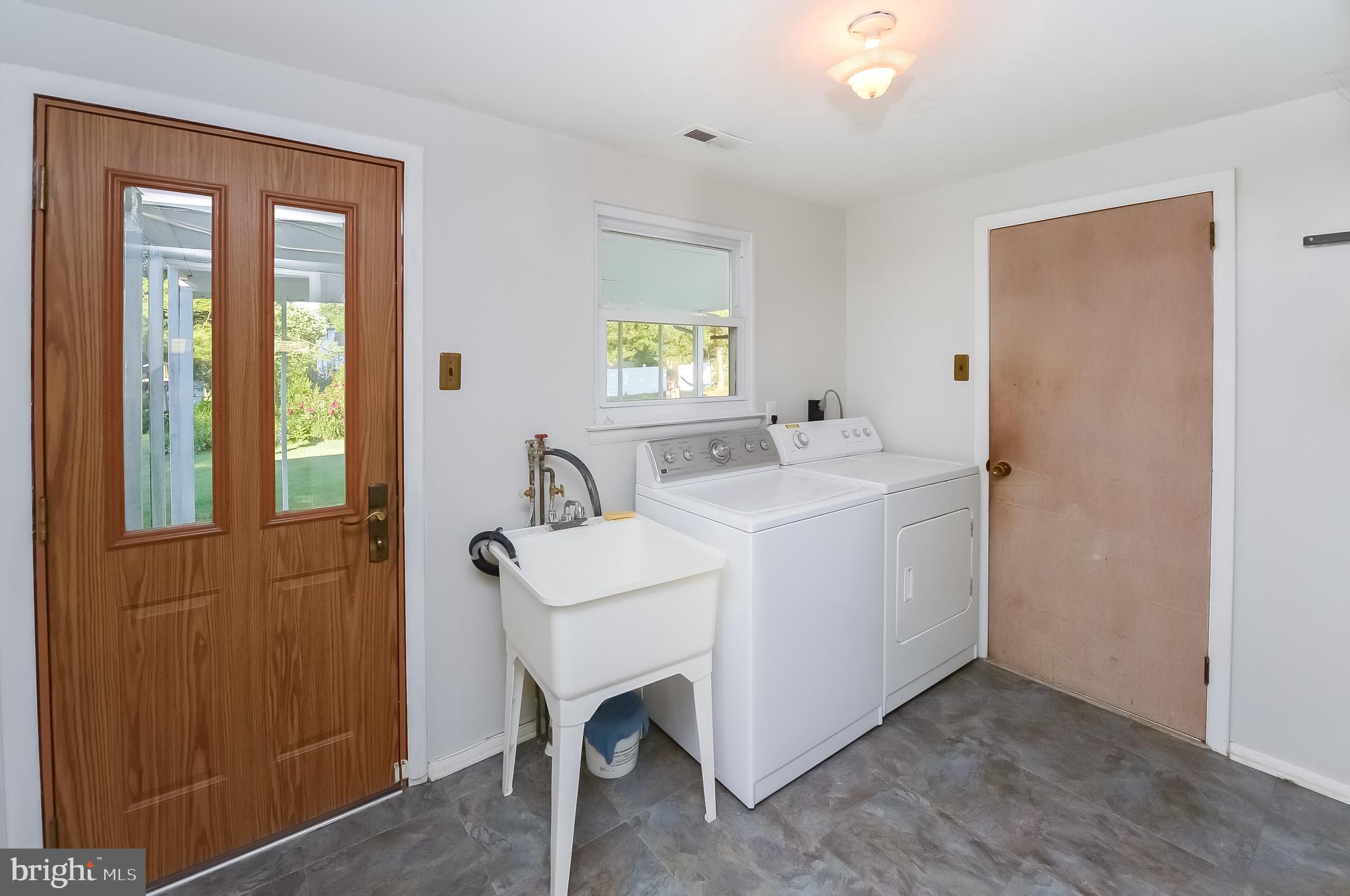 7 Saddle Ridge Road Voorhees, NJ 08043 - Photo 18 of 29