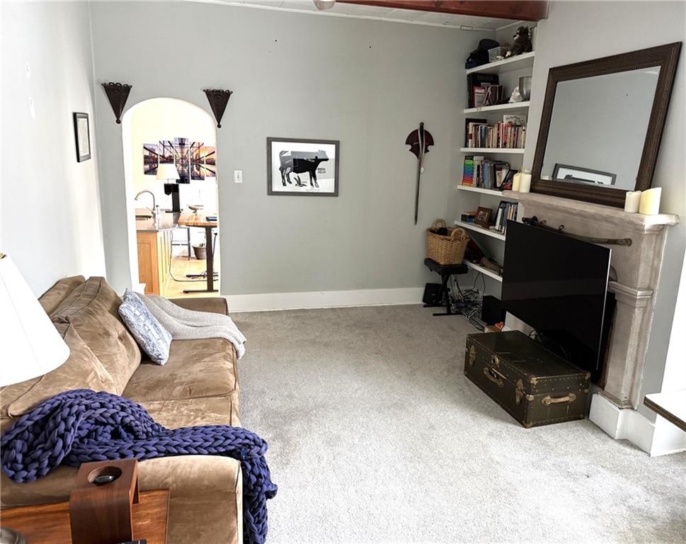 139 South 17th Street, Unit 2 Pittsburgh, PA 15203 - Photo 4 of 9