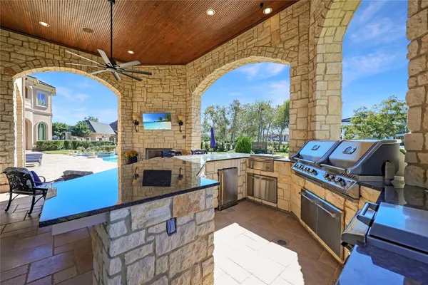 $4,750,000 | 17 Sovereign Circle, Richmond, TX 77469
