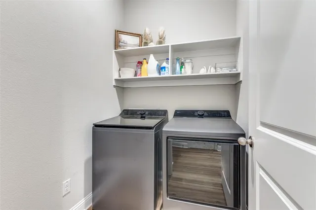 $332,000 | 721 Raylan, Springtown, TX 76082