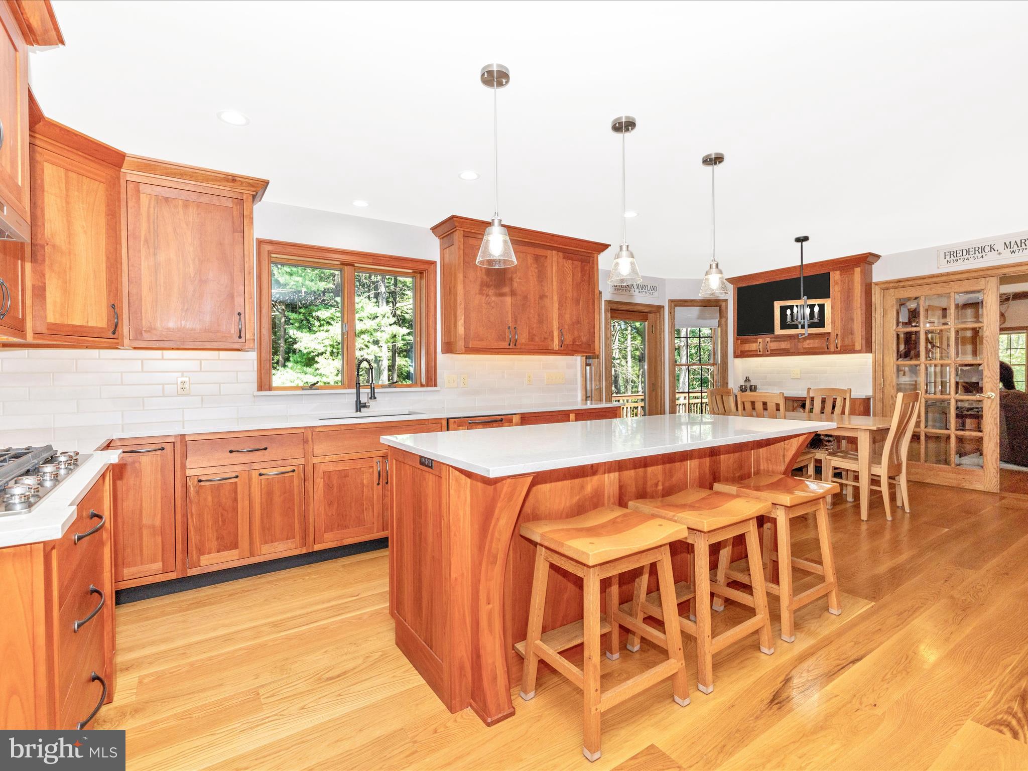 4414 Mountville Road Frederick, MD 21703 - Photo 7 of 58 Kitchen w Bar/Wine