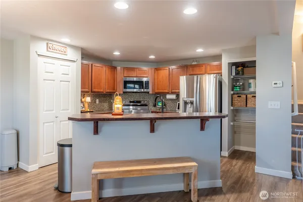 $474,500 | 2149 Pleasanton Court Southeast, Lacey, WA 98503