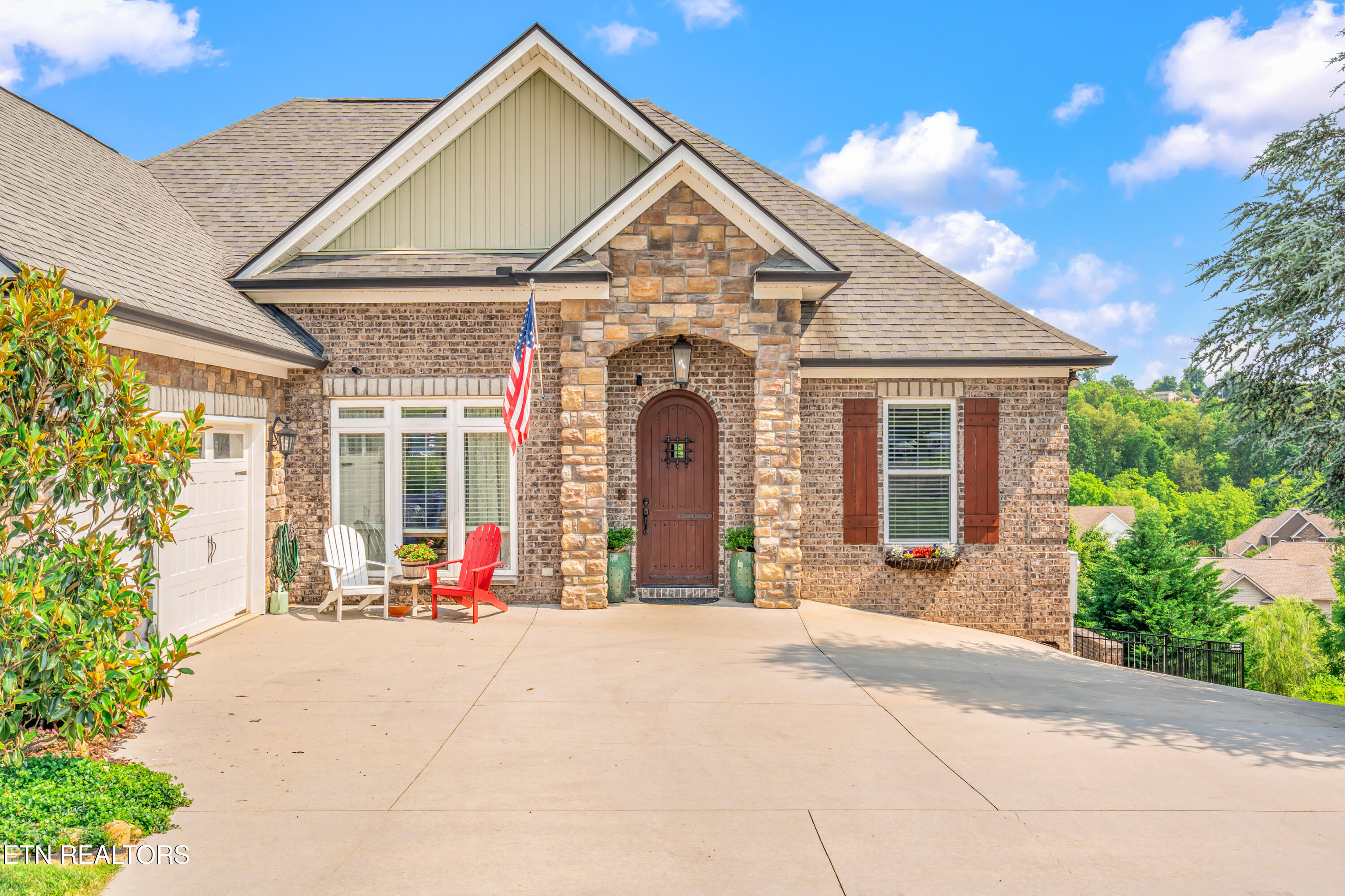 10305 Clover Ridge Lane Knoxville, TN 37931 - Photo 4 of 45 10305 Clover Ridge Lane-7