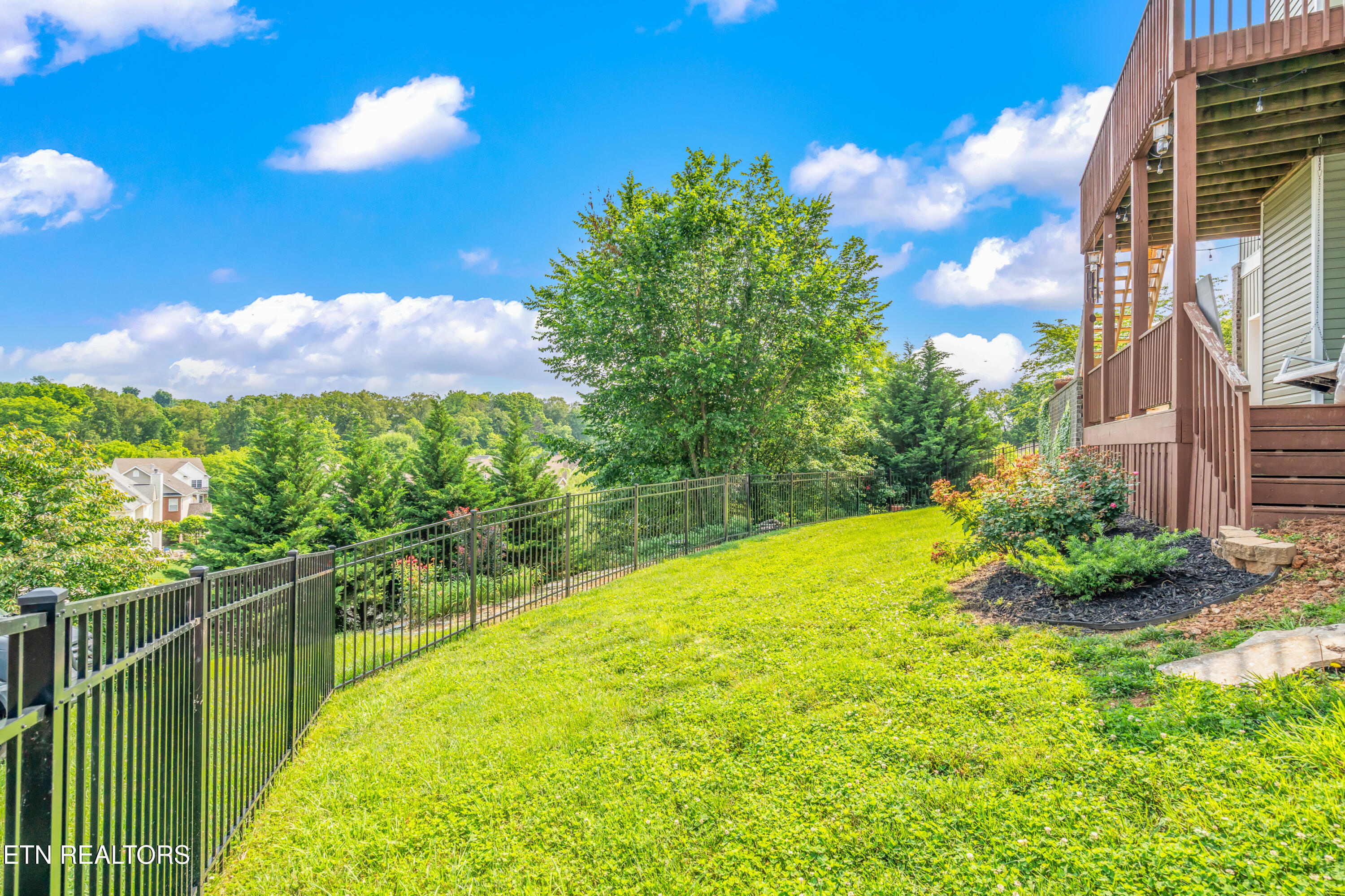 10305 Clover Ridge Lane Knoxville, TN 37931 - Photo 44 of 45 10305 Clover Ridge Lane-50