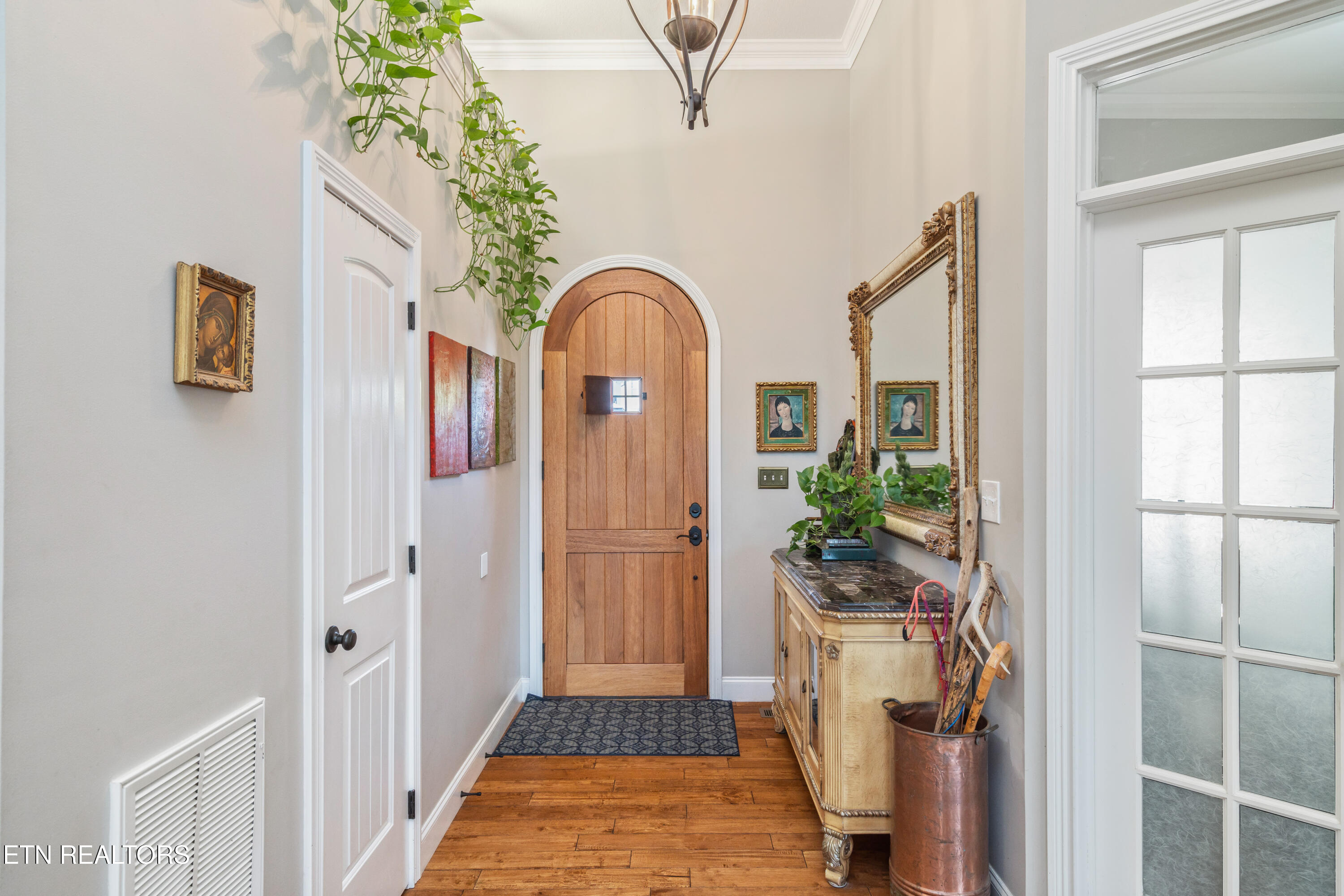 10305 Clover Ridge Lane Knoxville, TN 37931 - Photo 5 of 45 10305 Clover Ridge Lane-8