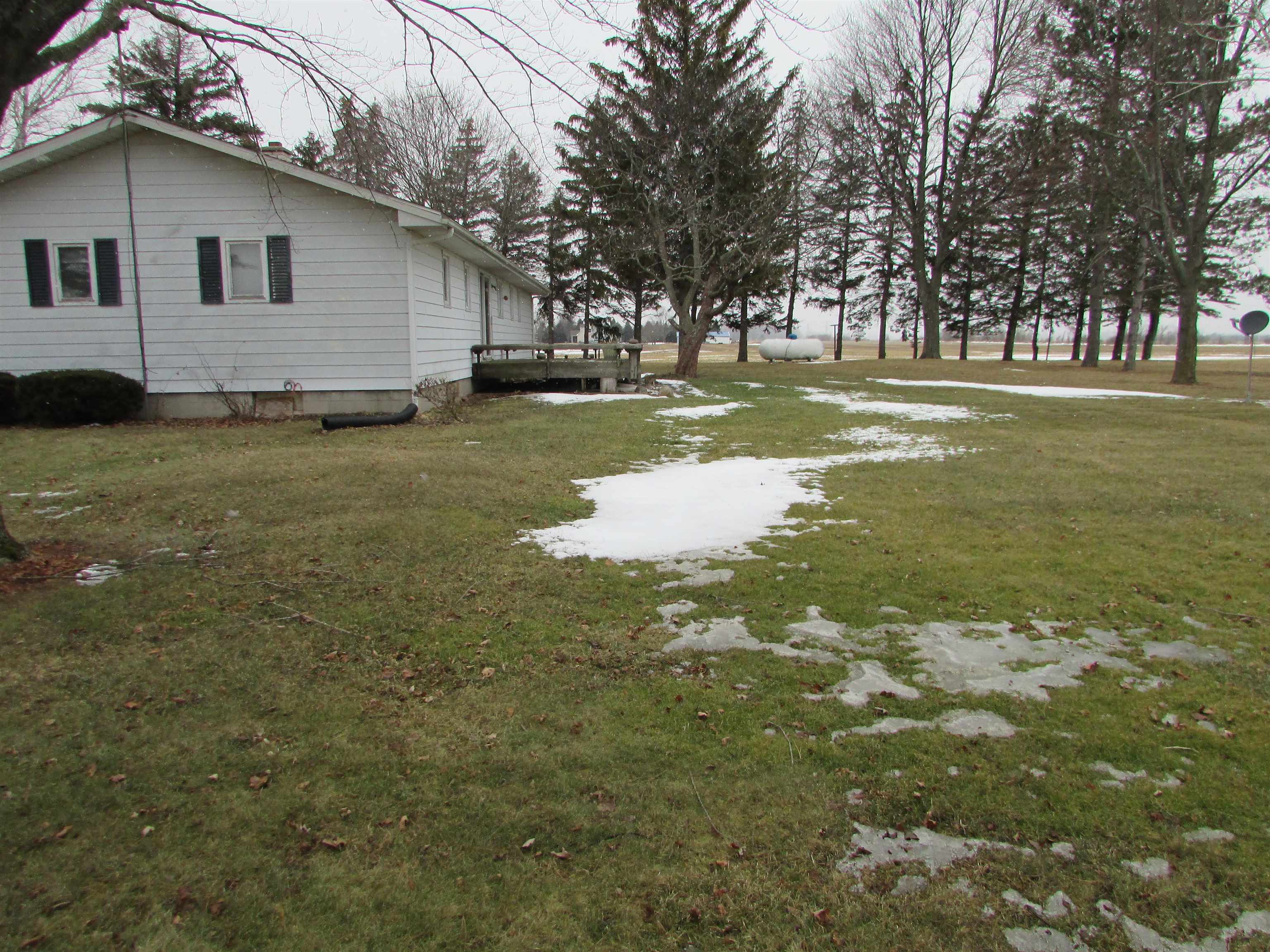 427 Delta Road Freeland, MI 48623 - Photo 65 of 74 1897330-64.JPG