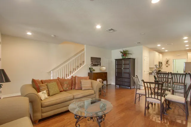 $3,600 | 1168 South Community Drive, Jupiter, FL 33458